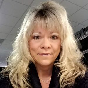 Meet your Posher, Brenda